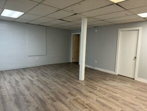 10 State St in Windsor, VT - Building Photo - Building Photo