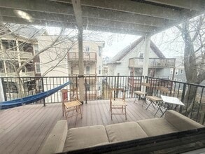 55 Hillside St in Boston, MA - Foto de edificio - Building Photo