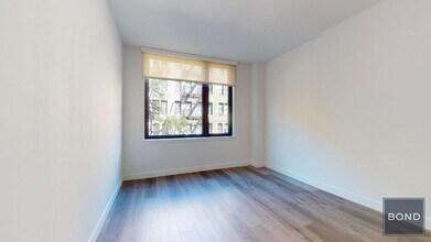 350 W 45th St in New York, NY - Building Photo - Building Photo