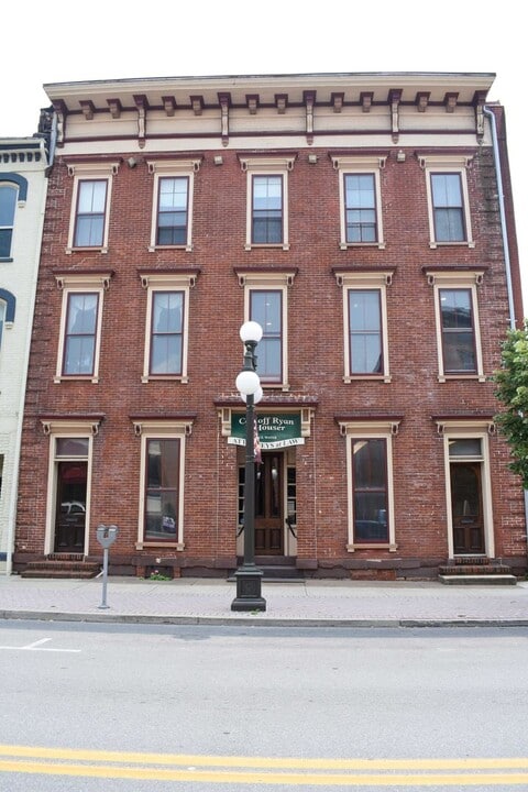 136 E Water St in Lock Haven, PA - Building Photo