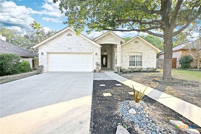 property at 2725 Diamond Trail