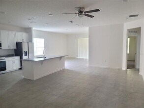 128 Oakleaf Way in Palm Coast, FL - Building Photo - Building Photo
