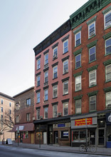 303 1st St in Hoboken, NJ - Building Photo - Building Photo