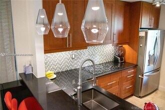 3578 Magellan Cir in Aventura, FL - Building Photo - Building Photo