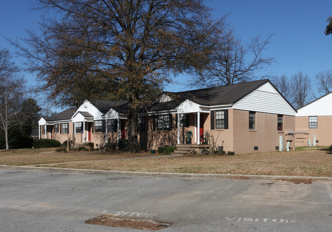 Harbrooke Downs Cottages in Tuscaloosa, AL - Building Photo - Building Photo