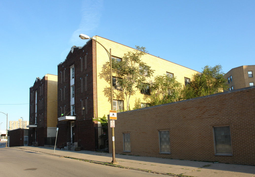 Jones Street Studios in Omaha, NE - Foto de edificio