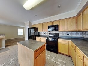 1906 Landings Ct in Joliet, IL - Foto de edificio - Building Photo