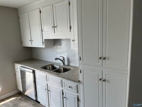 2602 Wynterhall Rd SE in Huntsville, AL - Building Photo - Building Photo