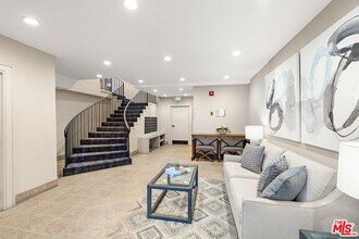 222 7th St in Santa Monica, CA - Building Photo - Building Photo