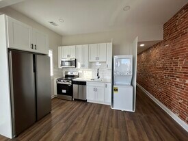 1042 Edmondson Ave, Unit 2 in Baltimore, MD - Building Photo