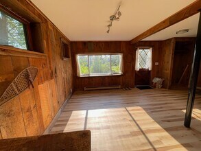 13 Winhall Hollow Rd in Winhall, VT - Building Photo - Building Photo