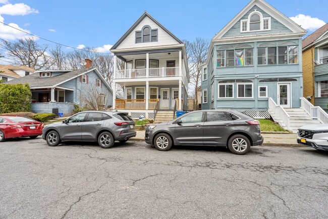 property at 23 Magnolia Terrace