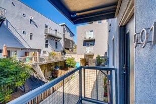 991 Sigsbee St, Unit 991 in San Diego, CA - Building Photo