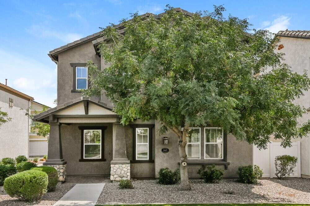 10427 E Natal Ave in Mesa, AZ - Building Photo