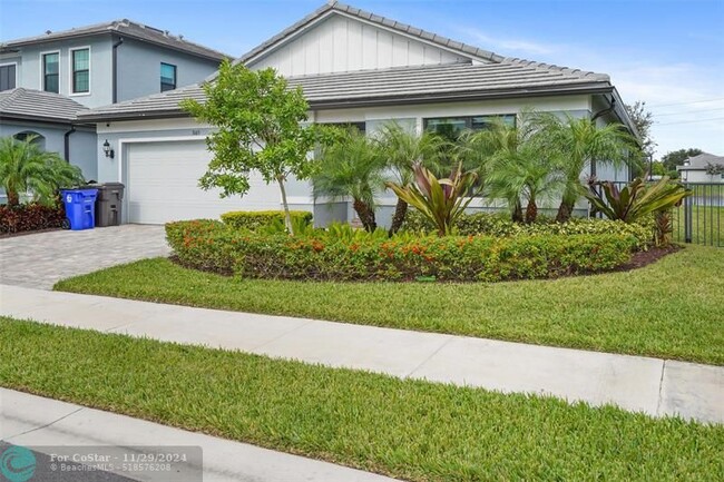 3165 Tamarind Dr in Oakland Park, FL - Building Photo - Building Photo