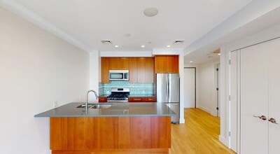 184 Frost St in Brooklyn, NY - Building Photo - Building Photo