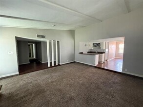 7309 Oakstone Dr in Dallas, TX - Building Photo - Building Photo