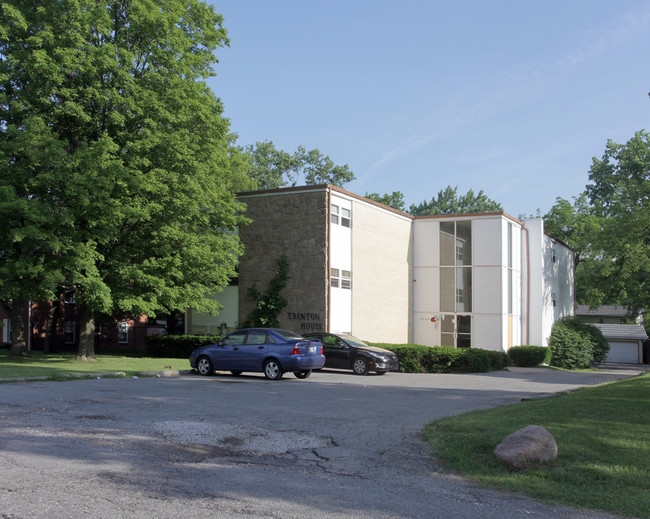 Trenton House Apartments photo'