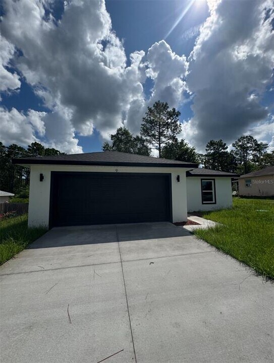 9 Bahia Course Ln in Ocala, FL - Building Photo