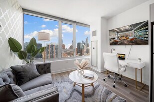 347 S Clark St in Chicago, IL - Building Photo