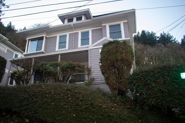 property at 2905 SW 4th Ave