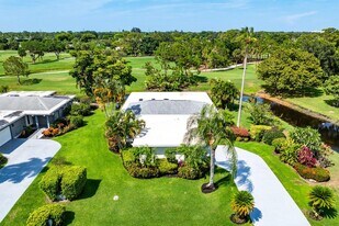 6689 Eastpointe Pines St in West Palm Beach, FL - Building Photo