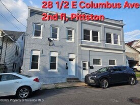28 1/2 E Columbus Ave in Pittston, PA - Building Photo
