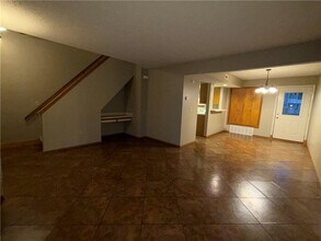 515 W Benton St in Siloam Springs, AR - Building Photo - Building Photo