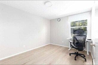 43345 Via Sabino in Temecula, CA - Building Photo - Building Photo