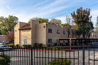 Mission Grove in San Jose, CA - Building Photo - Building Photo