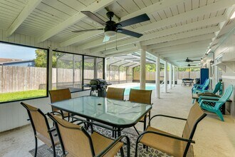 128 Loredo Ln in Kissimmee, FL - Building Photo - Building Photo