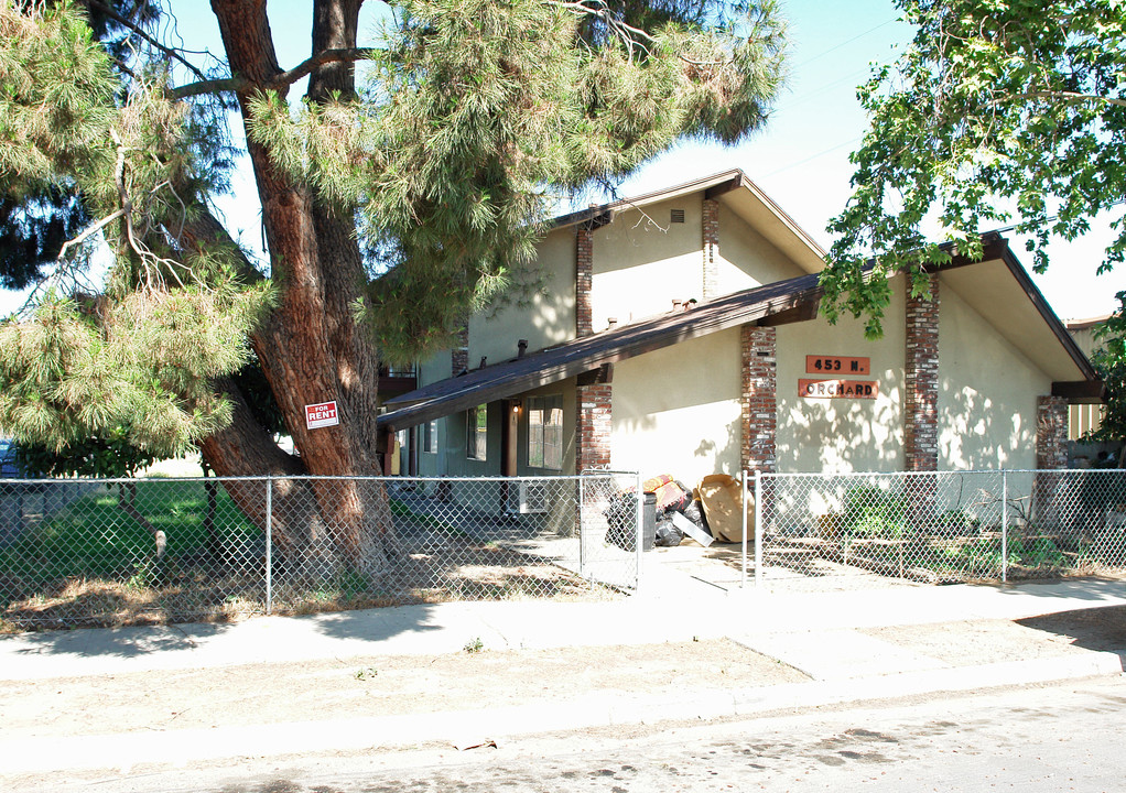 Orchard Apartments in Fresno, CA - Building Photo