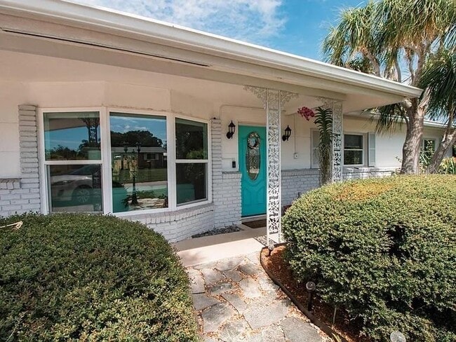 property at 3710 Duncan Pl