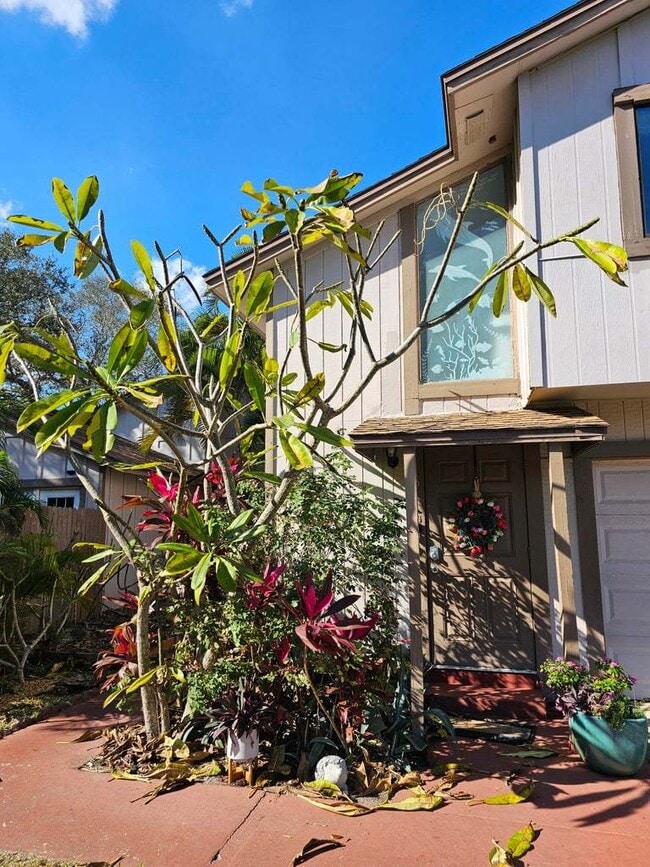 property at 5 Fairway Dr