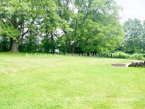 5502 Lakewood Rd in Ravenna, OH - Building Photo - Building Photo
