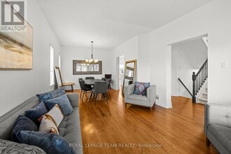 30 New Deighton Cres in Ottawa, ON - Building Photo - Building Photo
