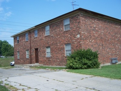 Saddlebrook Ln Apartments in Louisville, KY - Building Photo - Building Photo