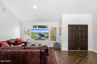 10628 E Cinnabar Ave, Unit 40 in Scottsdale, AZ - Building Photo - Building Photo