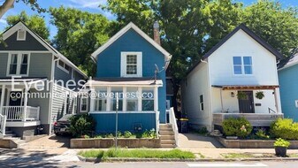 347 Maple Blvd in Kansas City, MO - Building Photo