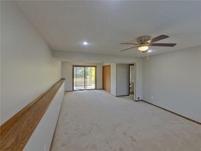 10430 163rd St W in Lakeville, MN - Building Photo - Building Photo