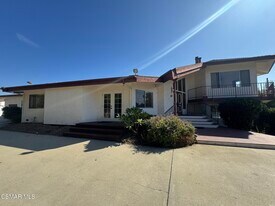 381 Laguna Terrace in Simi Valley, CA - Building Photo