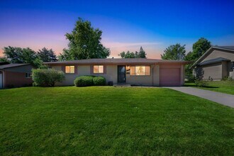 670 E Easter Ave in Centennial, CO - Building Photo - Building Photo