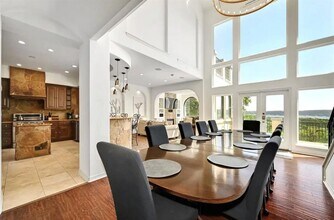 3711 Highland Dr in Austin, TX - Building Photo - Building Photo