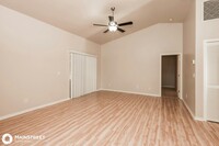 13114 Regent Cir in Ft. Myers, FL - Building Photo - Building Photo