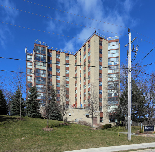 The Highlands By The Park in Cambridge, ON - Building Photo - Primary Photo