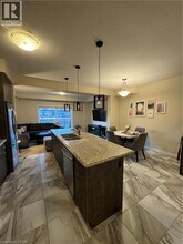 897 Robert Ferrie Dr in Kitchener, ON - Building Photo - Building Photo