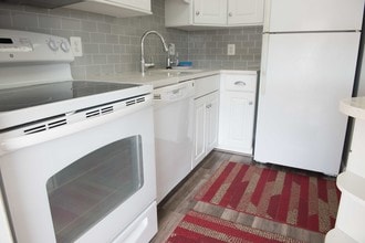 1301 N Courthouse Rd, Unit 1507 in Arlington, VA - Foto de edificio - Building Photo