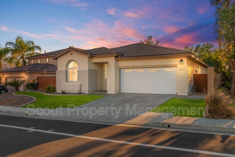 41423 Temeku Dr in Temecula, CA - Building Photo