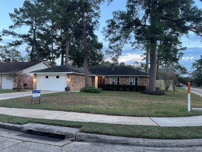 9723 Halkirk St in Spring, TX - Building Photo - Building Photo