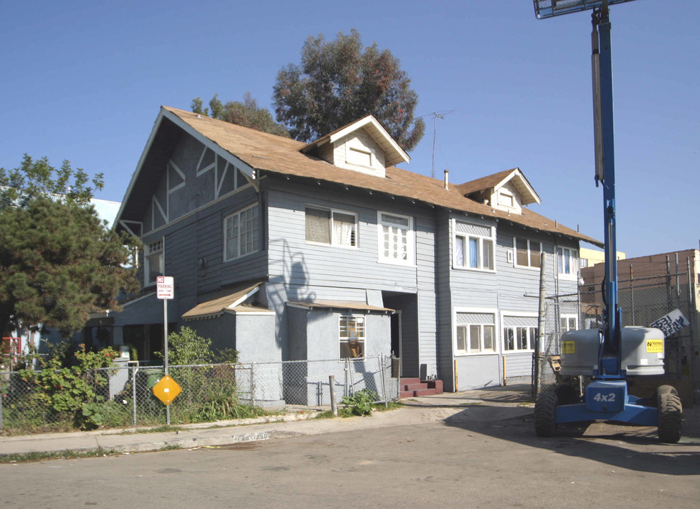 1728 N Hudson Ave in Los Angeles, CA - Foto de edificio